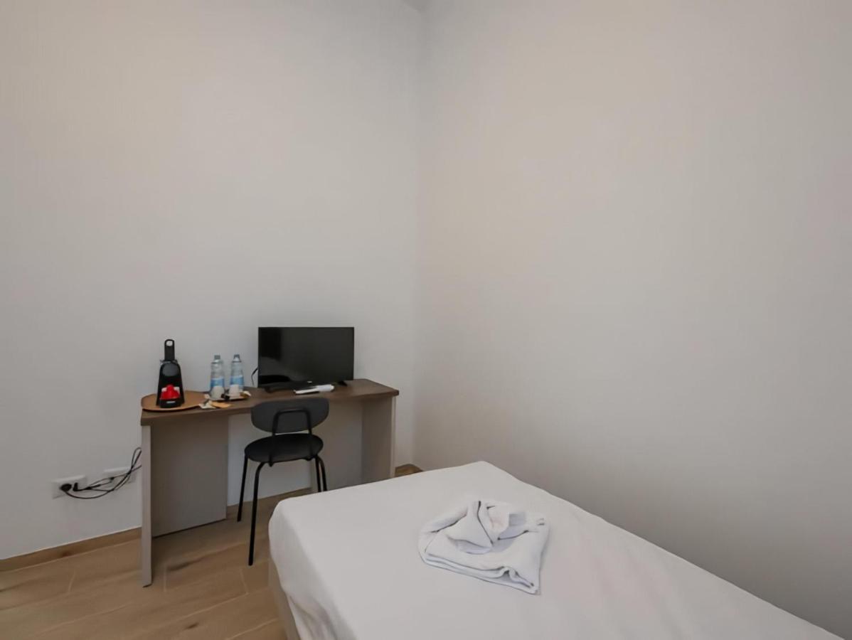 Casa Sforza Hotel มิลาน ภายนอก รูปภาพ