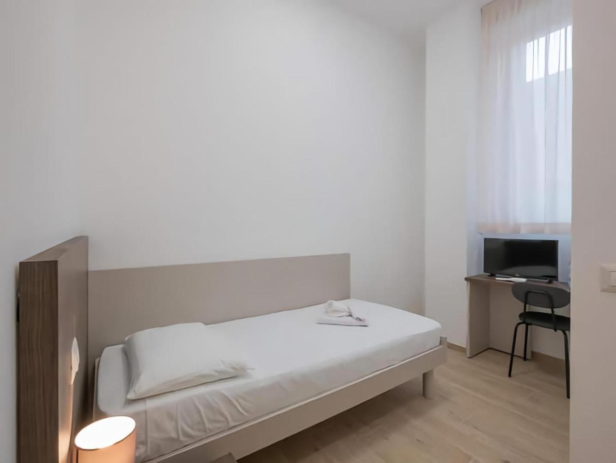 Casa Sforza Hotel มิลาน ภายนอก รูปภาพ