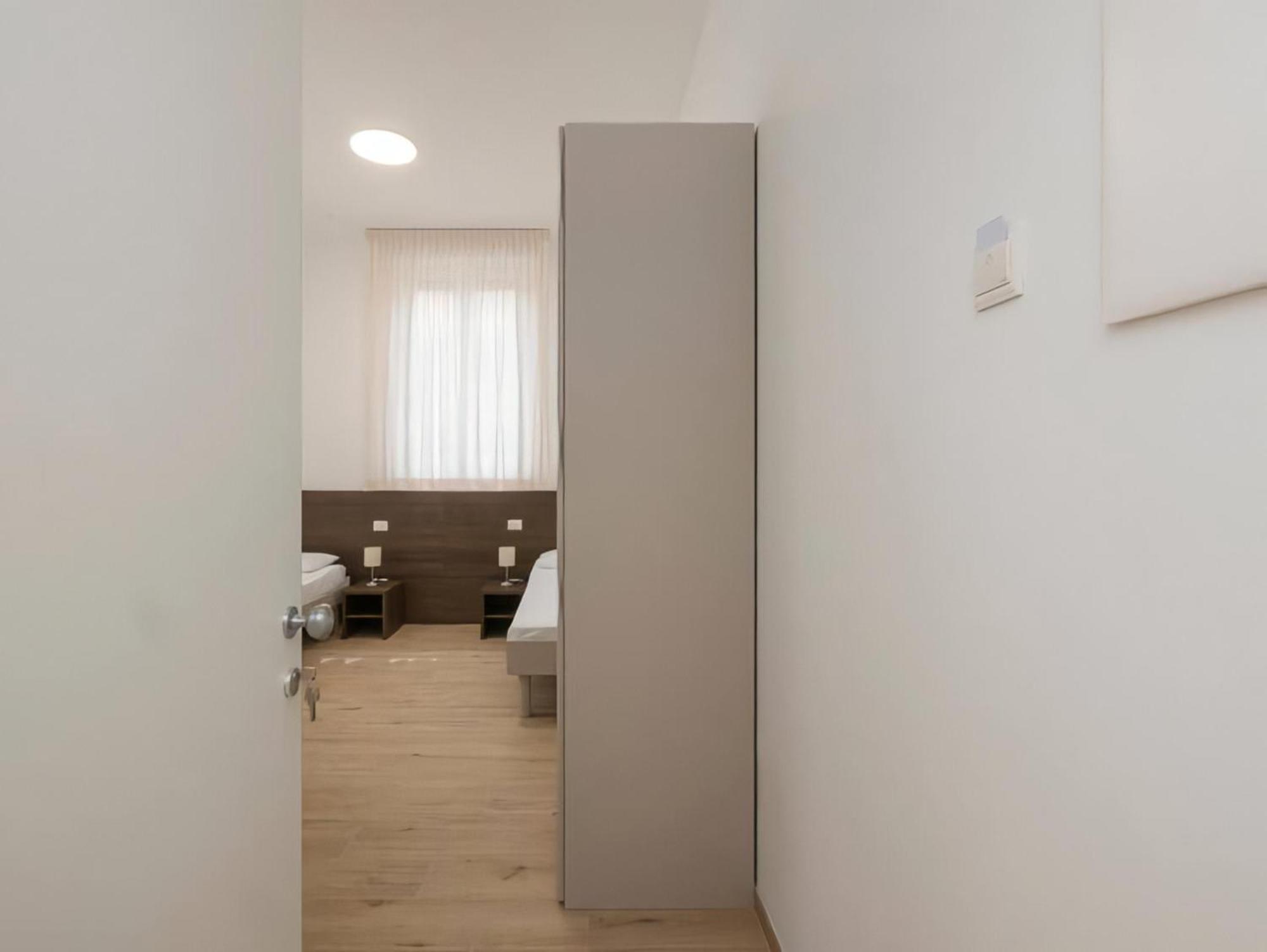 Casa Sforza Hotel มิลาน ภายนอก รูปภาพ